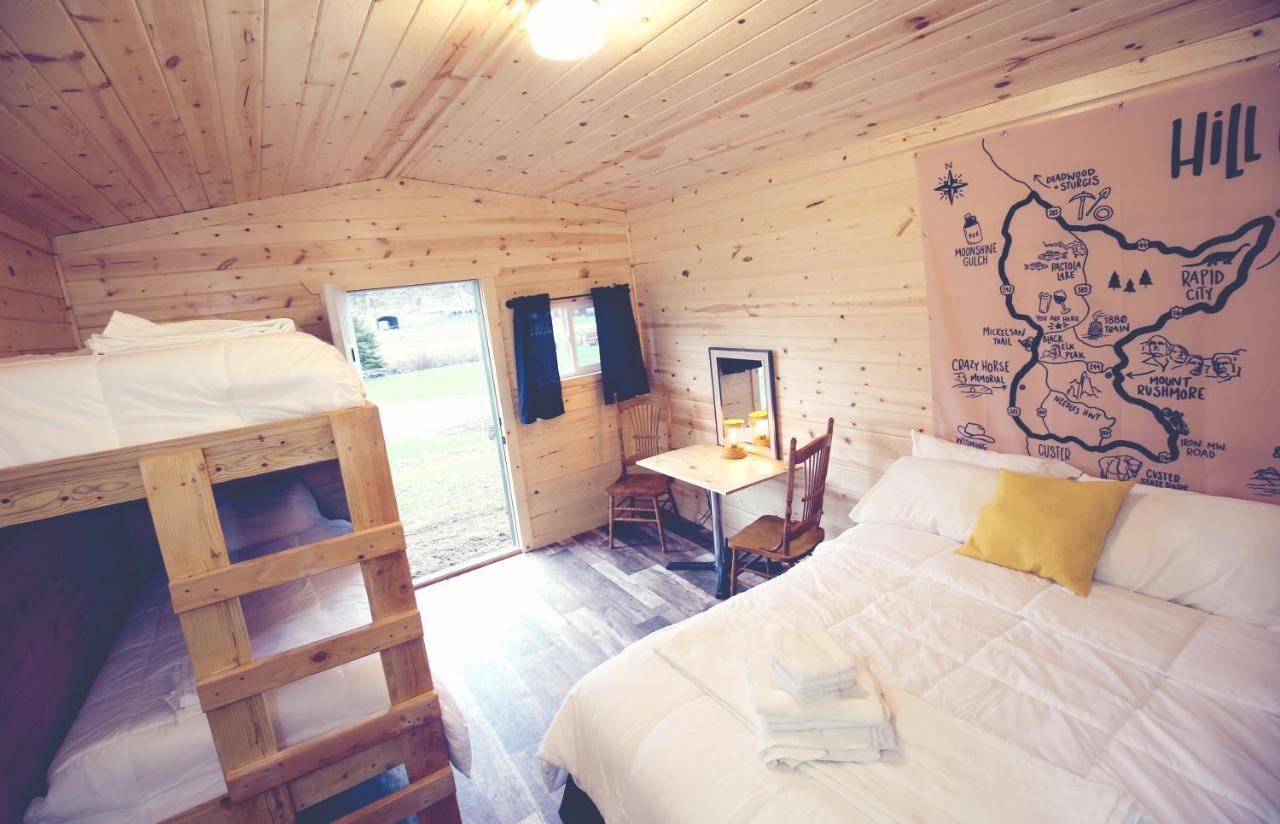 Firehouse Campground Hill City Eksteriør bilde