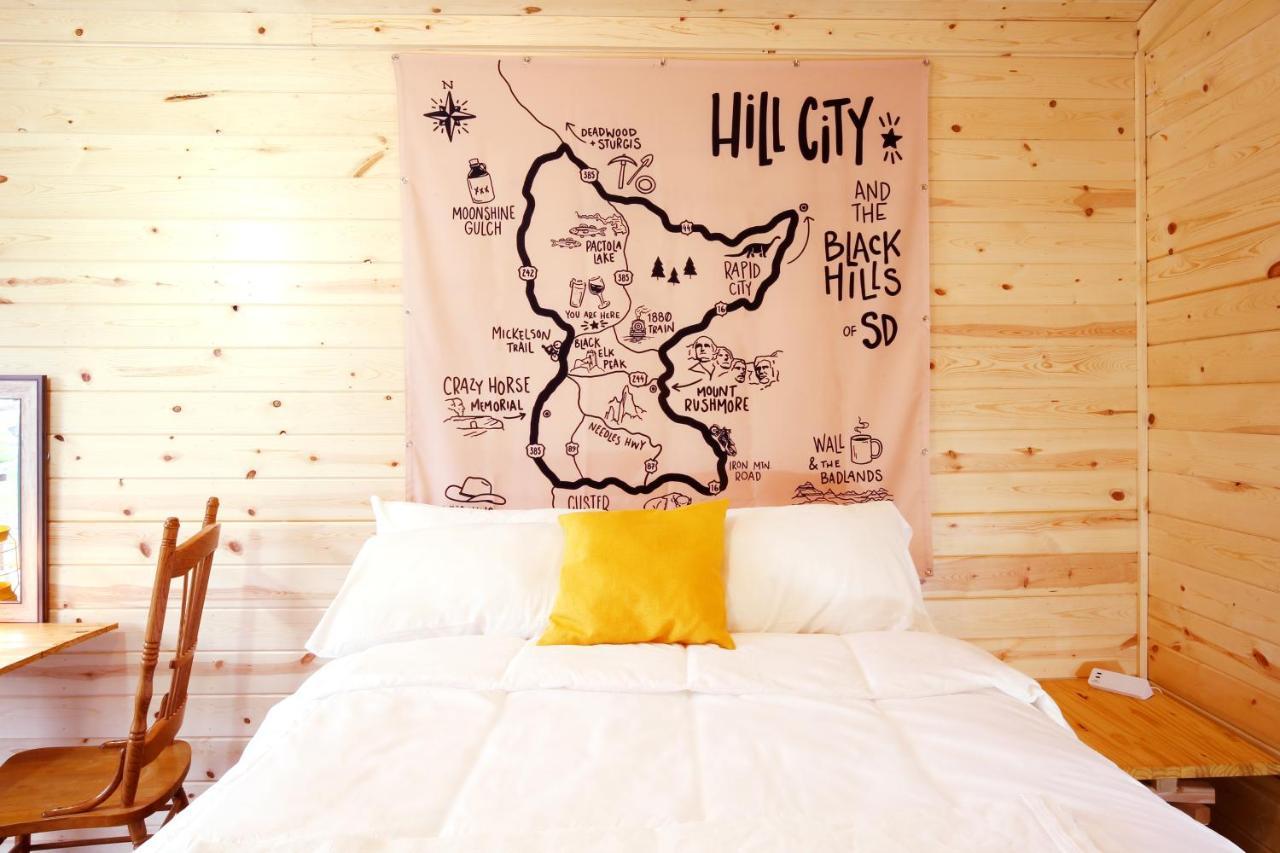 Firehouse Campground Hill City Eksteriør bilde